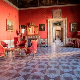 Palazzo Ferrajoli